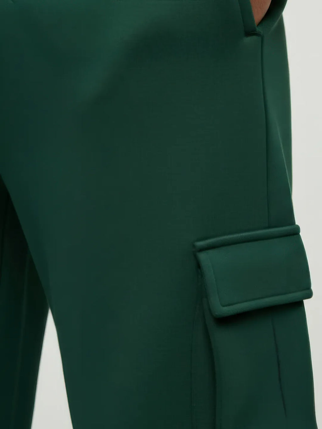 Womens Forest Green Cargo Joggers w/ 4 Pockets